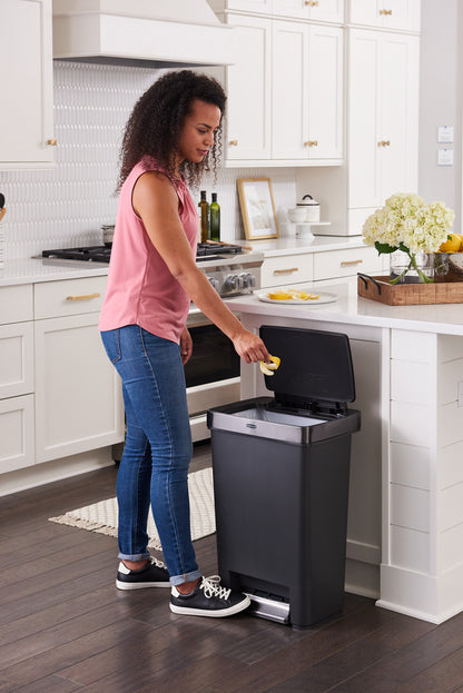 Premier® Series III Step-On Trash Can - US 45129