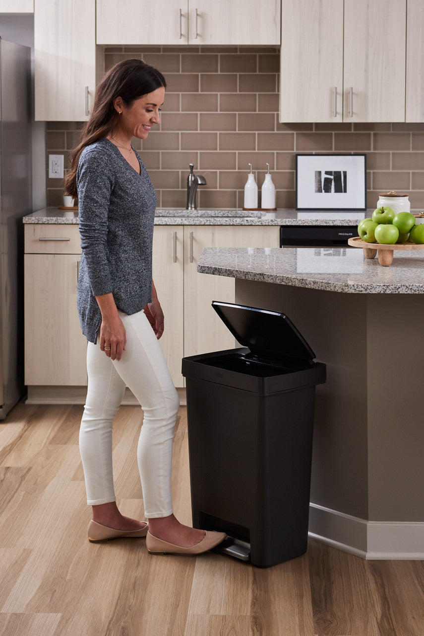 Premier® Series II Step-On Trash Can - US 53355