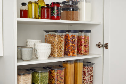 Brilliance™ Pantry Cereal Keeper, 18-Cup Airtight Cereal Container - US 31166