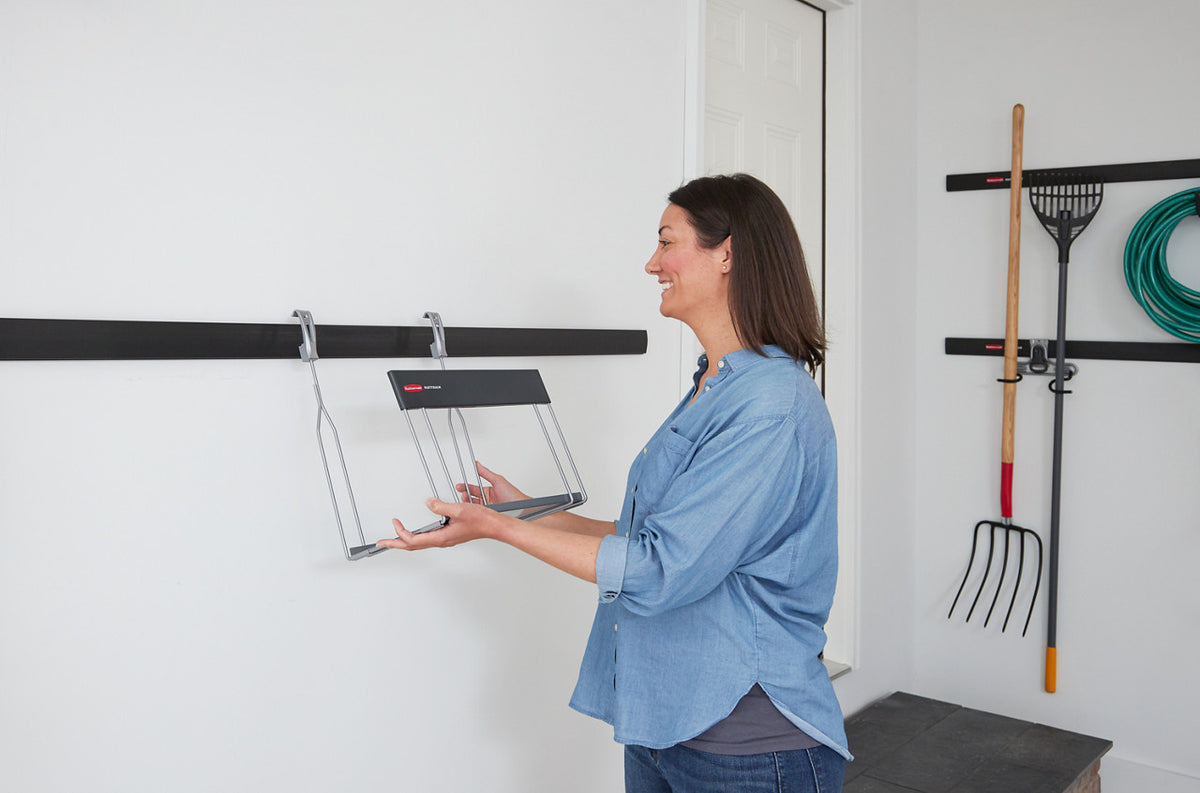 FastTrack® Recycled Cardboard Holder - US 38333