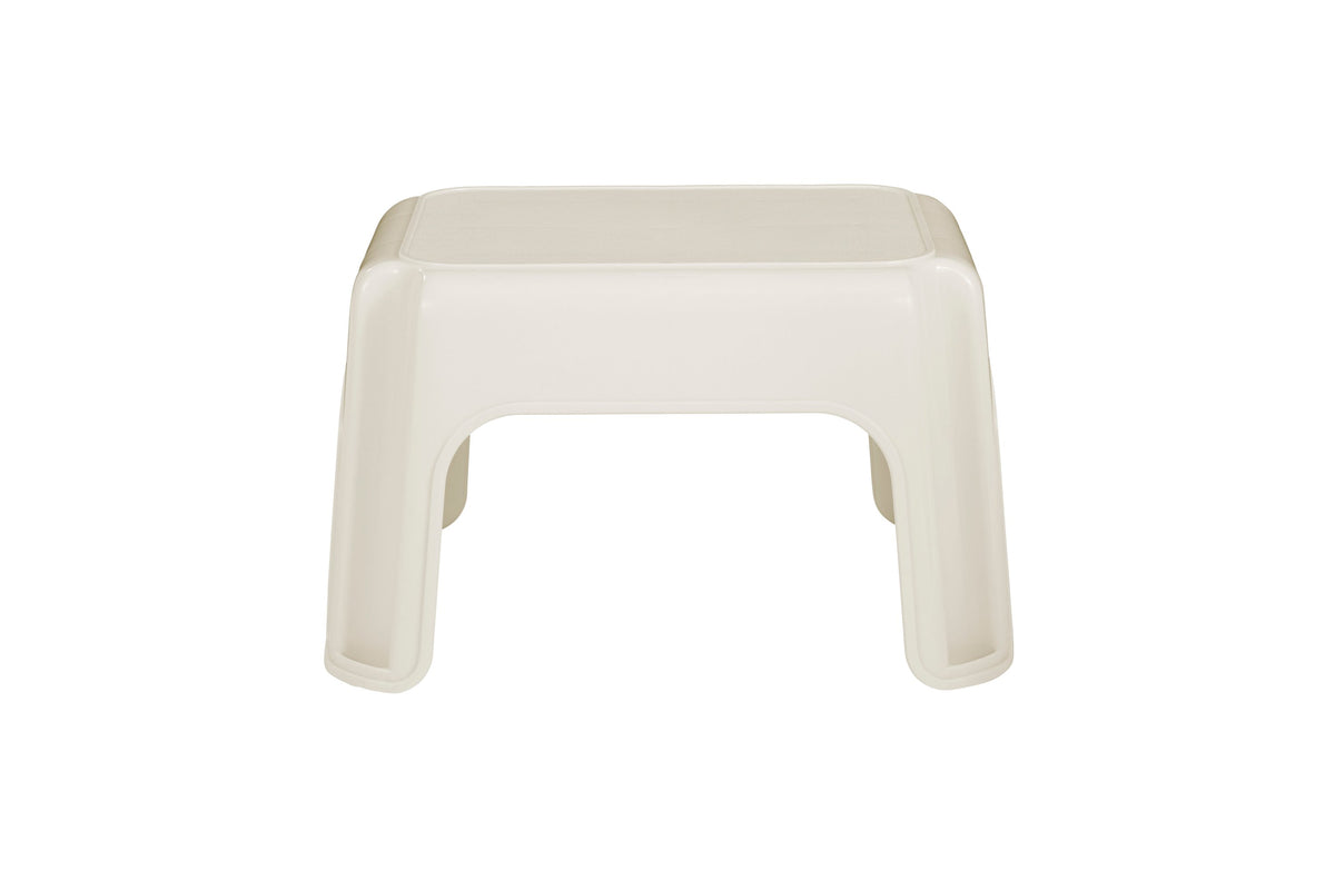 Plastic Step Stool, 1-Step - US 47933